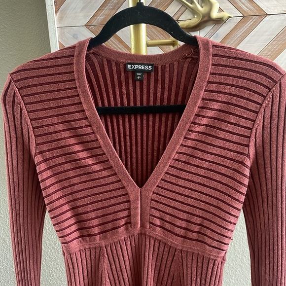 Beautiful Express ribbed dress size small - Picture 2 of 6